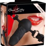 Bad kitty, mondknevel